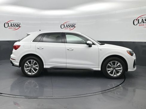 Used 2021 Audi Q3 2.0T Premium w/ Convenience Package image 6