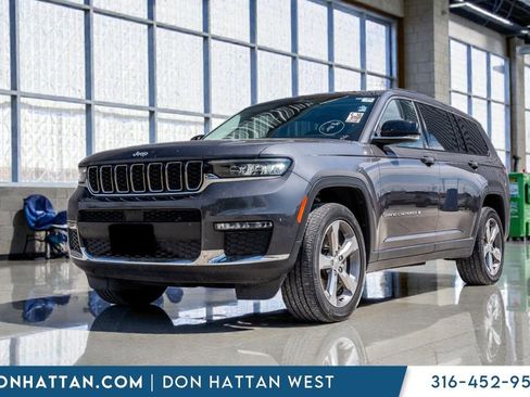 Used 2022 Jeep Grand Cherokee L Limited w/ Trailer Tow Group (B) image 1