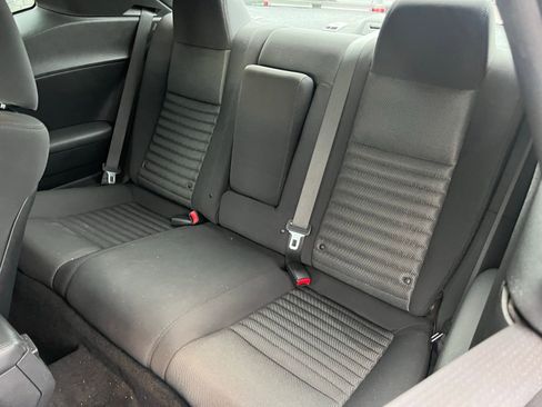 Used 2012 Dodge Challenger R/T image 13