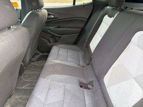 Used 2024 Chevrolet Trax RS w/ Driver Confidence Package image 9