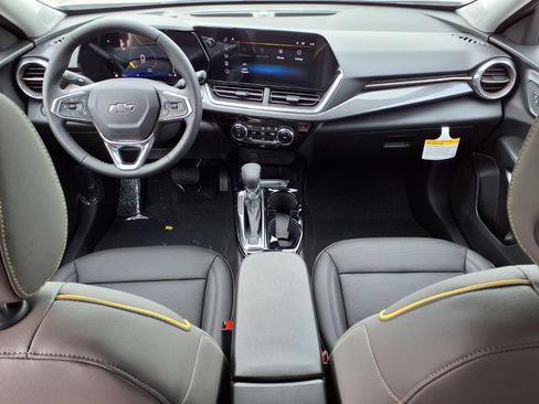 New 2026 Chevrolet Trax ACTIV w/ Driver Confidence Package FWD image 11