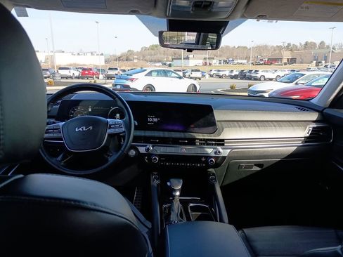 Used 2023 Kia Telluride SX Prestige AWD/4WD image 10