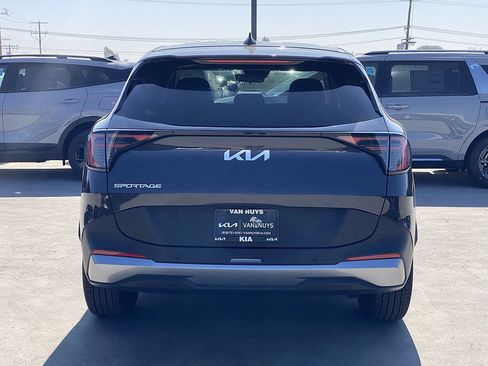 New 2026 Kia Sportage EX FWD image 5