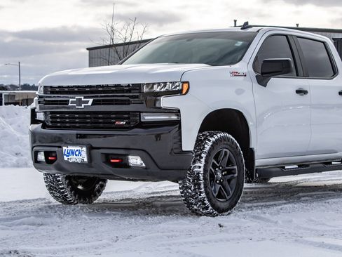 Used 2019 Chevrolet Silverado 1500 LT Trail Boss image 16