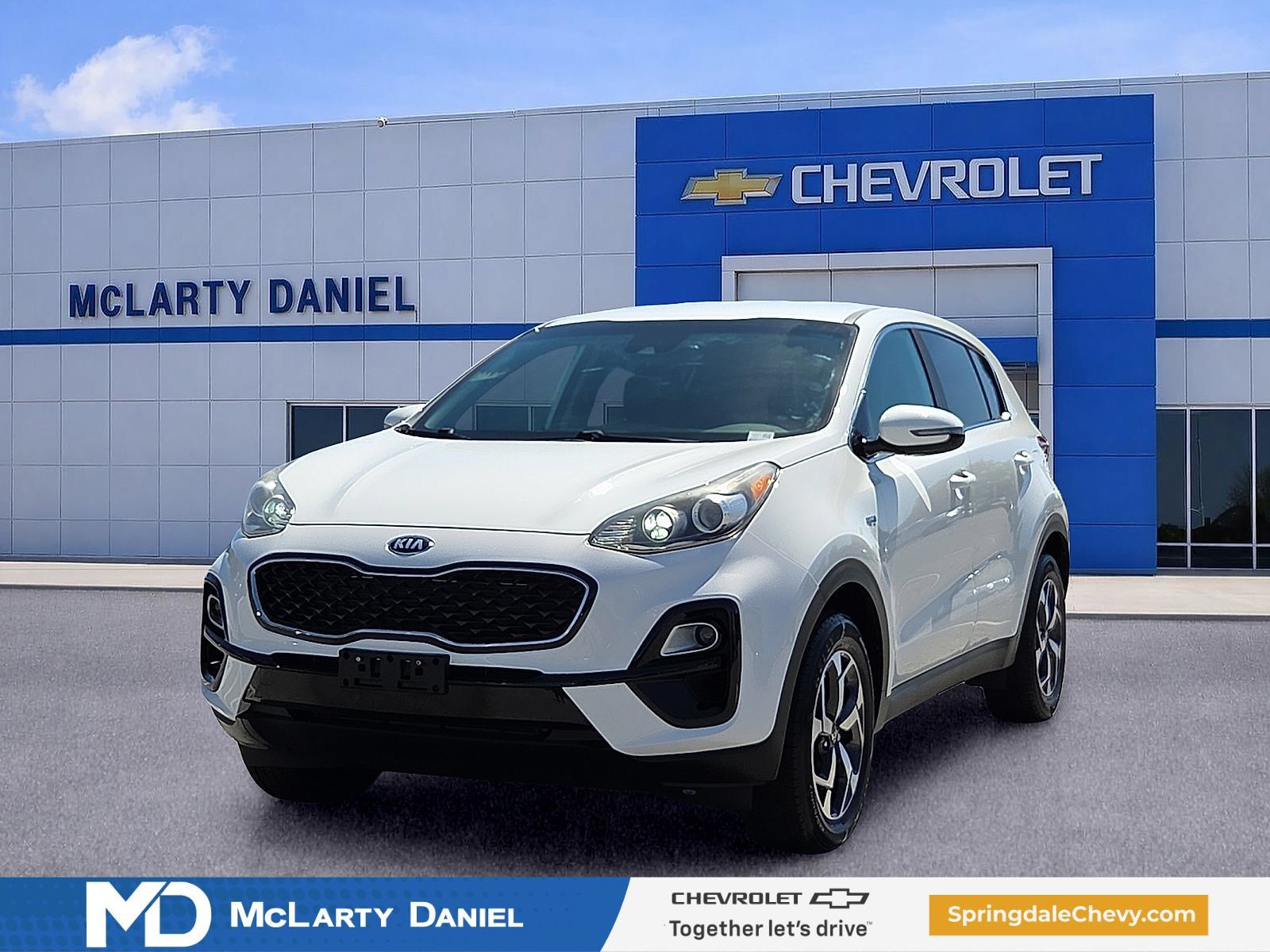 Used 2020 Kia Sportage LX w/ LX Popular Package AWD/4WD image 2