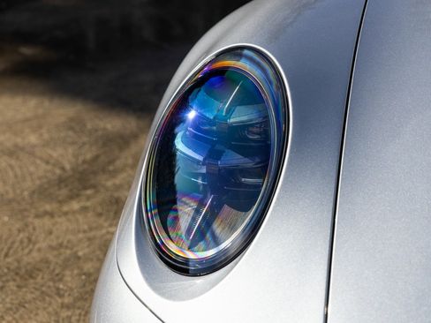 Certified 2025 Porsche 911 Carrera GTS RWD image 14