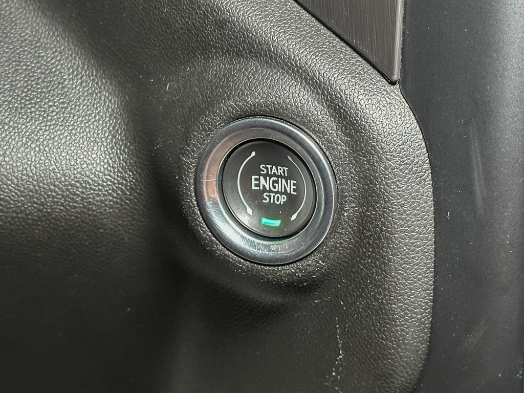 Used 2021 GMC Sierra 1500 AT4 w/ AT4 Value Package AWD/4WD image 32