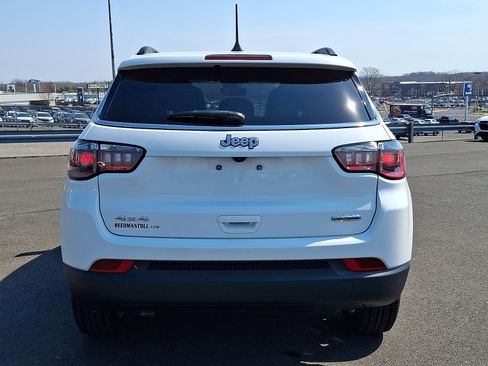 Certified 2023 Jeep Compass Latitude image 5