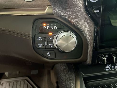 New 2026 RAM 1500 Limited AWD/4WD image 18