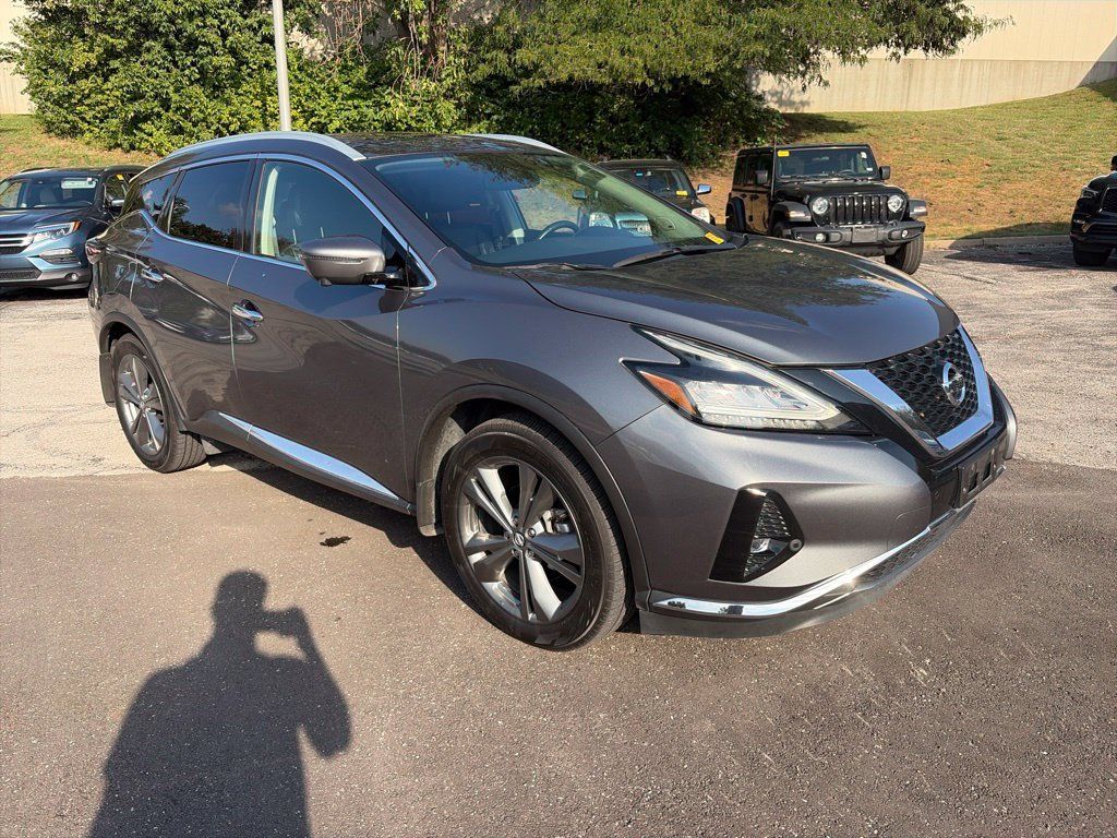 Used 2019 Nissan Murano Platinum w/ Cargo Package AWD/4WD image 3