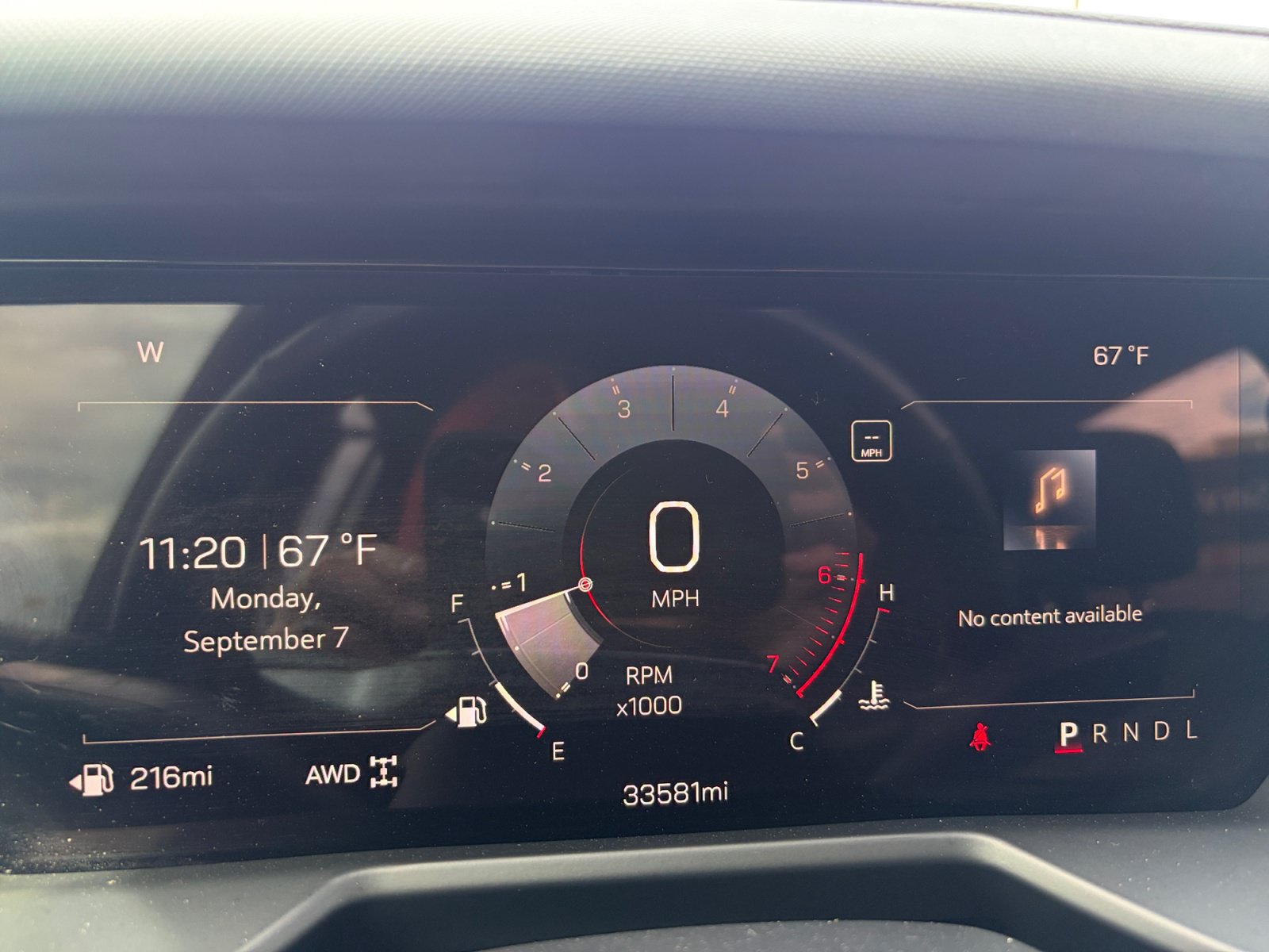 Used 2024 GMC Acadia AT4 w/ Luxury Package AWD/4WD image 10