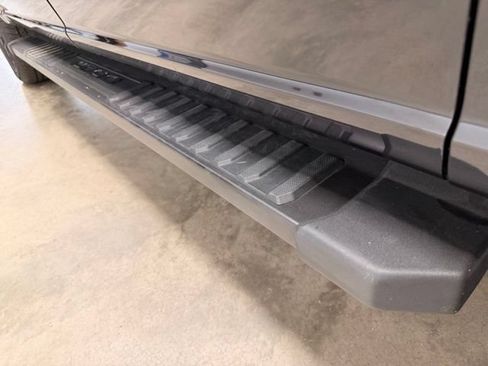 Used 2025 Ford F150 Lariat AWD/4WD image 18