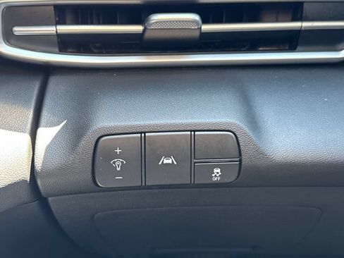 Used 2023 Hyundai Elantra SEL w/ Preferred Accessory Package FWD image 26