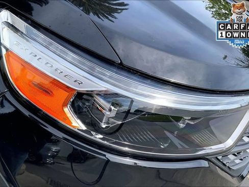 Used 2022 Ford Explorer XLT w/ Equipment Group 202A AWD/4WD image 28