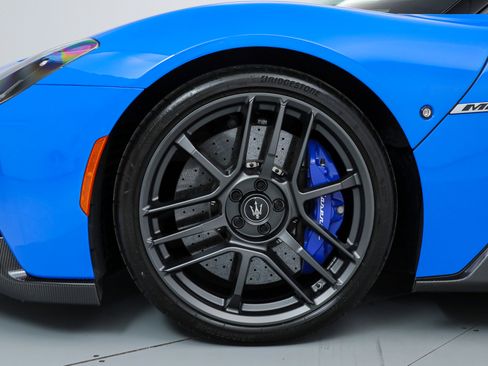 Certified 2022 Maserati MC20 Coupe RWD image 42