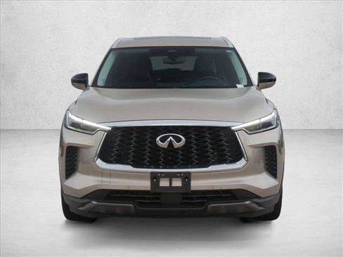 Used 2023 INFINITI QX60 Sensory w/ Vision Package AWD/4WD image 2