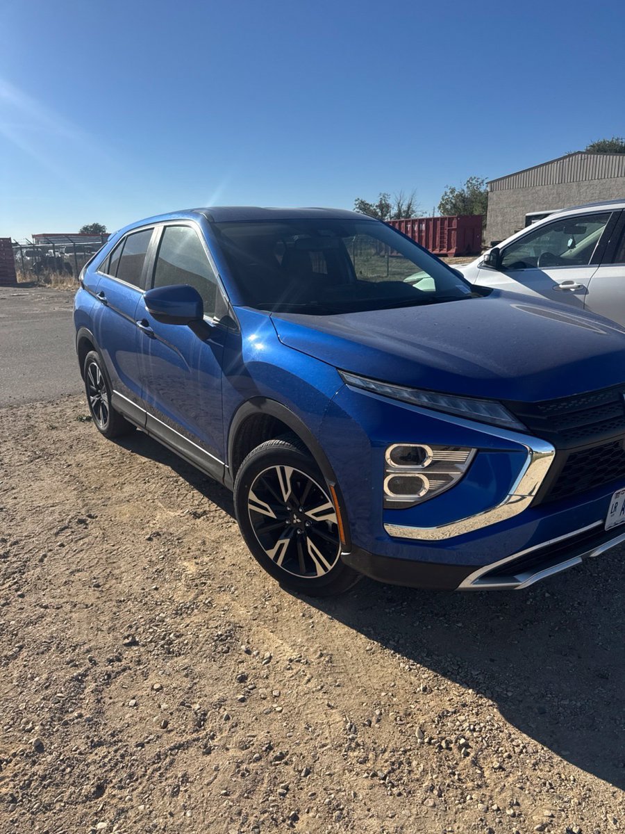 Used 2025 Mitsubishi Eclipse Cross SE AWD/4WD image 2