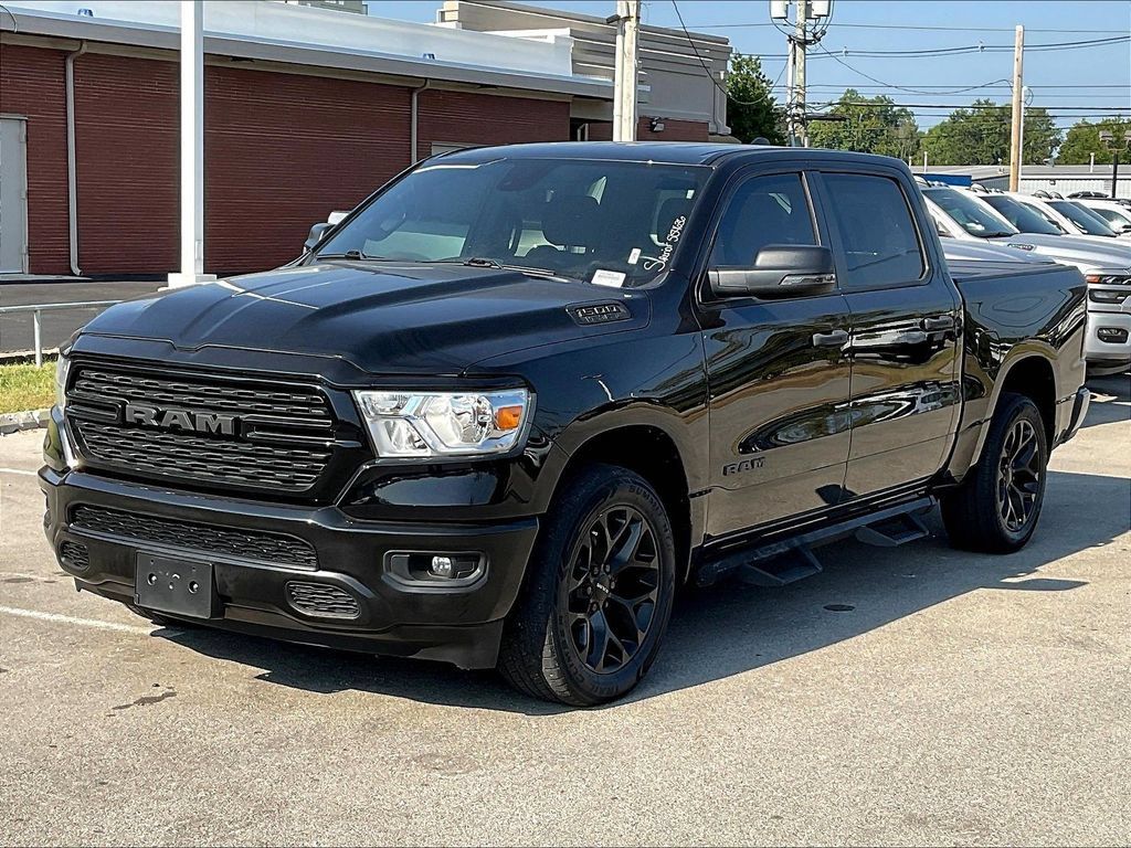Used 2023 RAM 1500 Big Horn AWD/4WD image 2