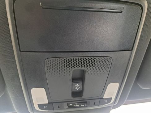 Used 2025 Honda CR-V Sport image 17