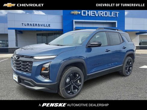 New 2026 Chevrolet Equinox LT w/ Convenience Package II image 1