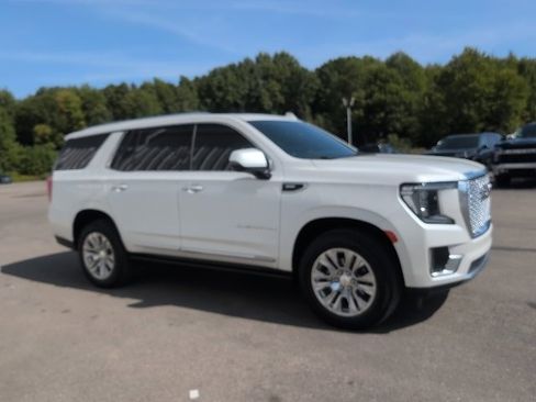 Used 2024 GMC Yukon Denali image 10