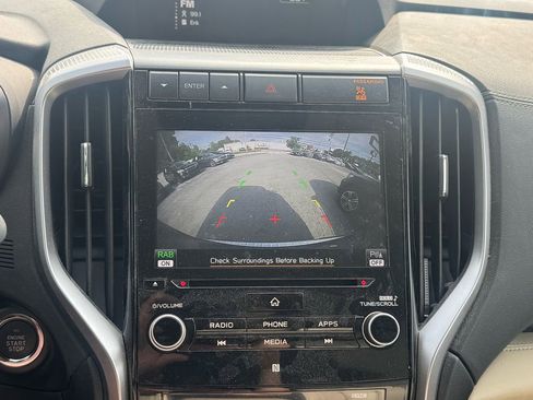 Used 2019 Subaru Ascent Limited AWD/4WD image 4