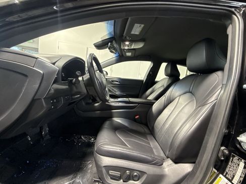 Used 2022 Toyota Avalon XLE FWD image 14