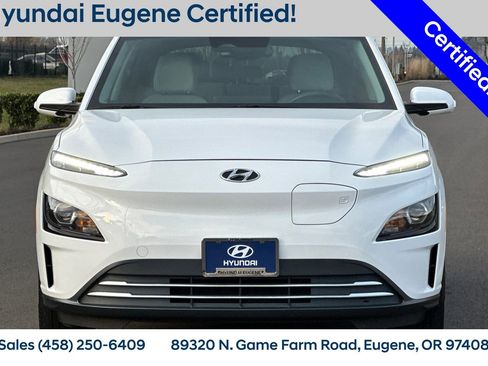 Used 2023 Hyundai Kona SE image 10