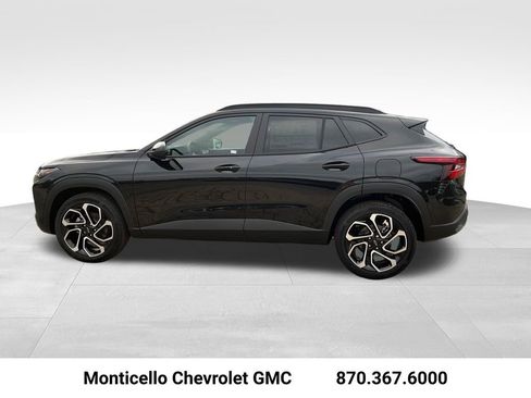 New 2026 Chevrolet Trax RS w/ Sunroof Package image 6