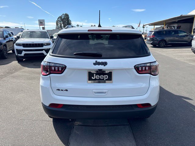 New 2026 Jeep Compass Latitude AWD/4WD image 4