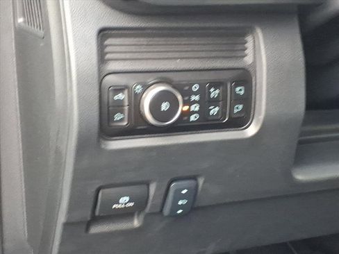 New 2026 Ford F350 Lariat w/ Black Appearance Package image 44