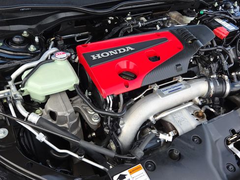 Used 2021 Honda Civic Type R image 17