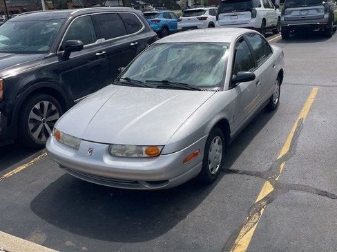 Used 2000 Saturn S-Series SL1 FWD image 1