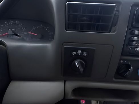 Used 2000 Ford F250 XL image 30