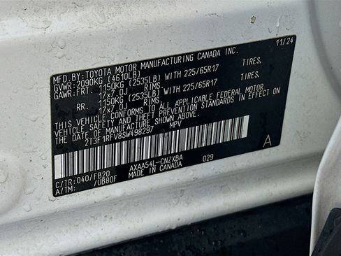 Used 2025 Toyota RAV4 LE image 12