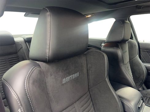 Used 2023 Dodge Charger Scat Pack w/ Daytona Edition Group image 48