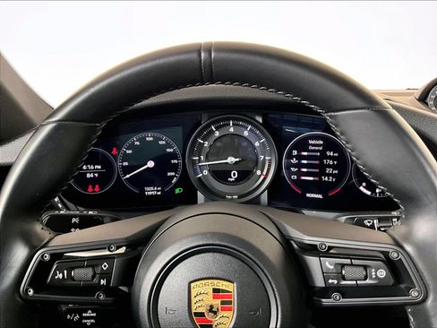 Certified 2024 Porsche 911 Carrera T RWD image 11