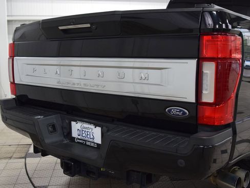 Used 2021 Ford F250 Platinum w/ Tremor Off-Road Package AWD/4WD image 18