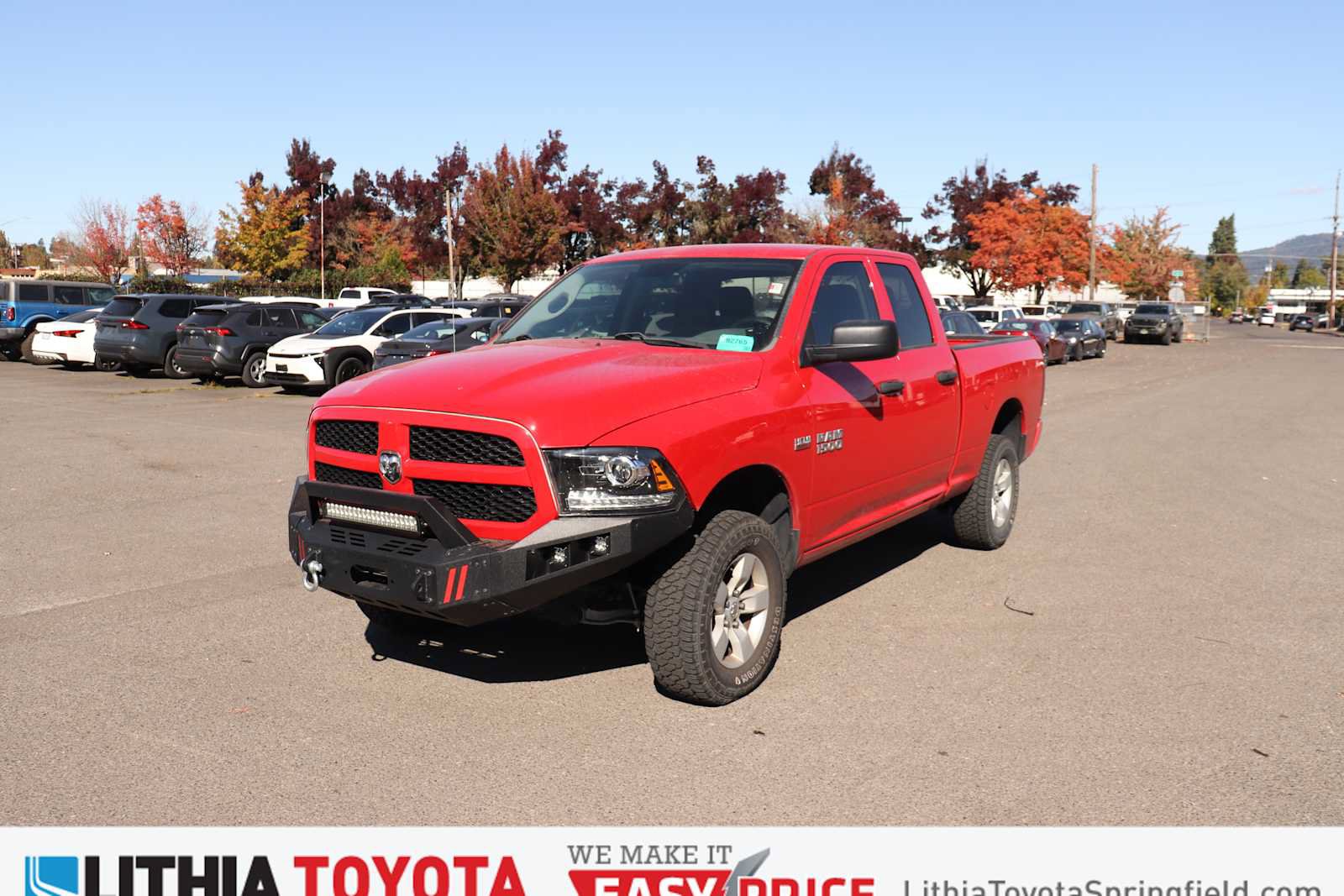 Used 2017 RAM 1500 Express AWD/4WD image 1