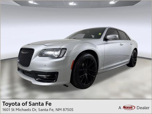 Used 2021 Chrysler 300 S w/ S Model Appearance Package RWD image 1