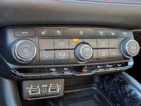 Used 2024 Dodge Durango R/T image 13