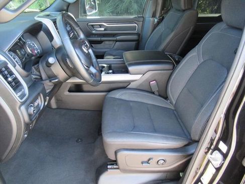 Used 2019 RAM 1500 Big Horn AWD/4WD image 17