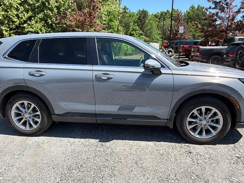 Used 2023 Honda CR-V EX-L image 7