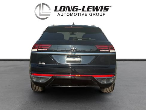 Used 2021 Volkswagen Atlas Cross Sport SE FWD image 5