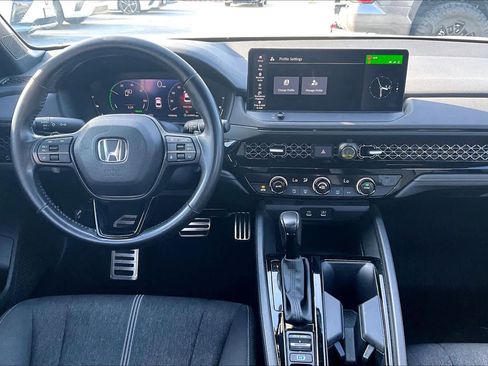 Used 2024 Honda Accord Sport image 15