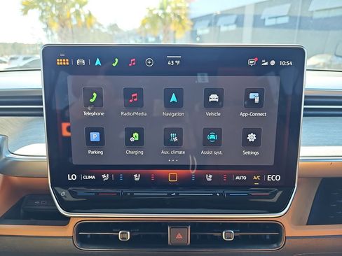 Used 2025 Volkswagen ID. Buzz Pro S Plus image 26