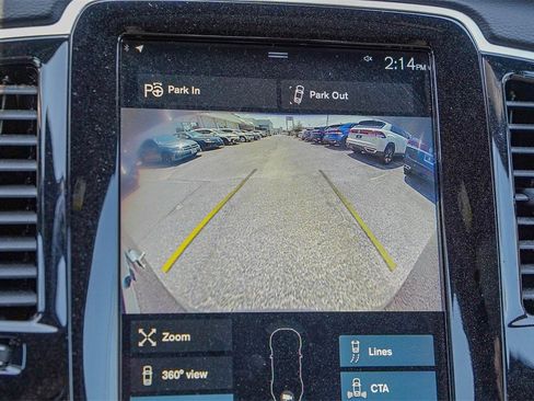 Used 2022 Volvo XC90 T6 Inscription image 16