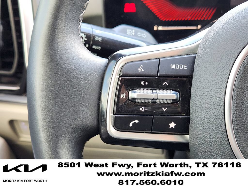 Certified 2025 Kia Sorento S AWD/4WD image 26