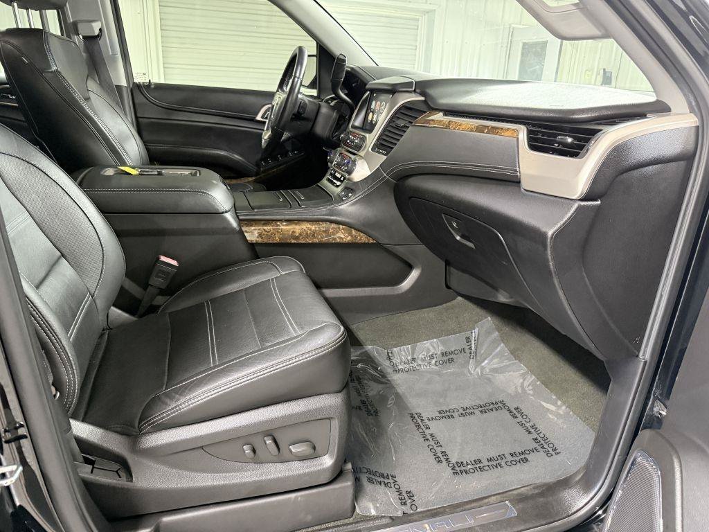 Used 2016 GMC Yukon XL Denali w/ Open Road Package AWD/4WD image 41