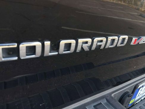 Used 2018 Chevrolet Colorado LT w/ LT Convenience Package image 20